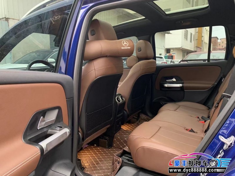21年奔驰GLB轿车抵押车出售