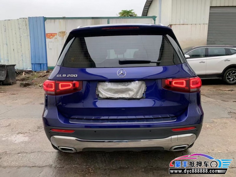 21年奔驰GLB轿车抵押车出售