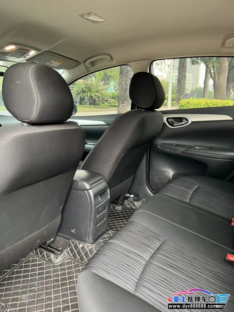 19年日产轩逸轿车抵押车出售