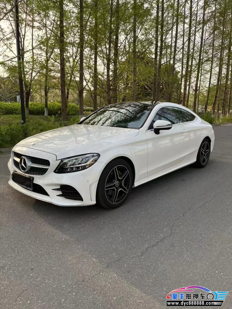 21年奔驰C级轿车抵押车出售