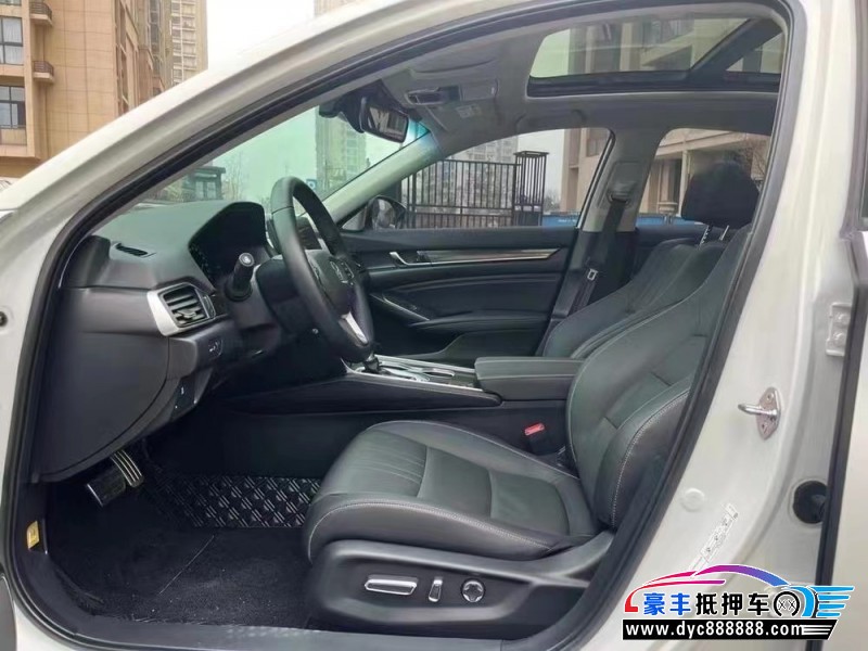 22年本田雅阁轿车抵押车出售