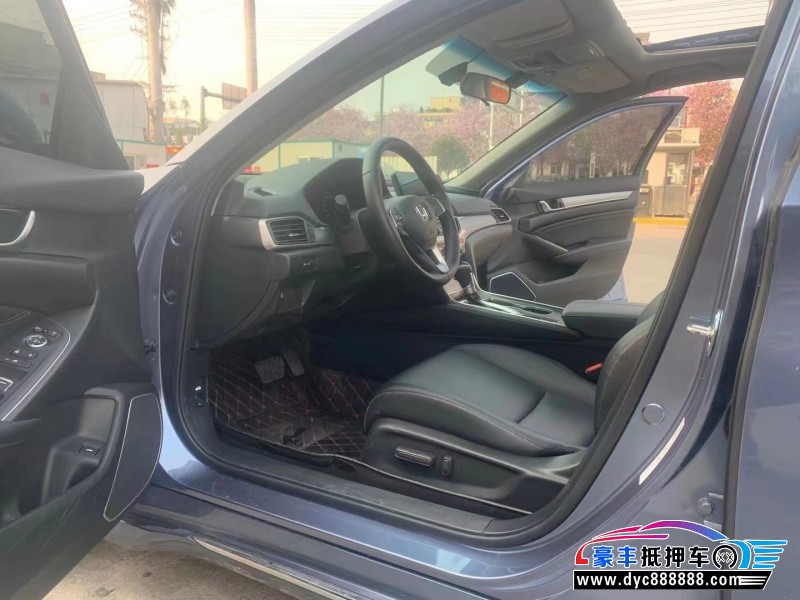 22年本田雅阁轿车抵押车出售