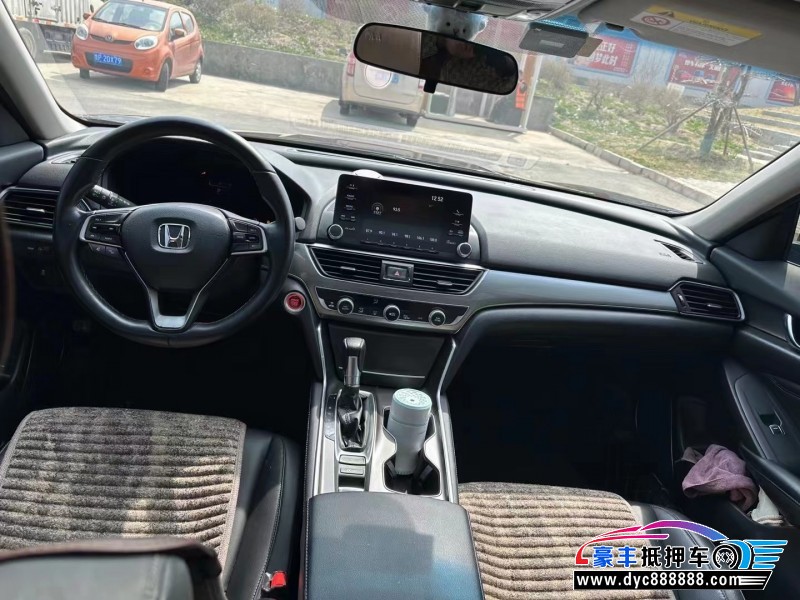 19年本田雅阁轿车抵押车出售