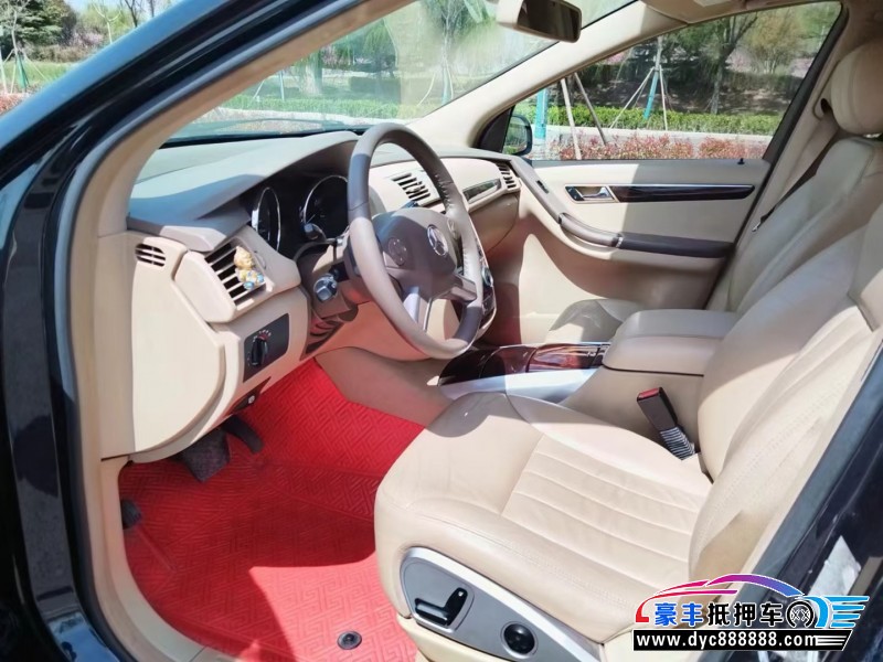 10年奔驰R轿车抵押车出售