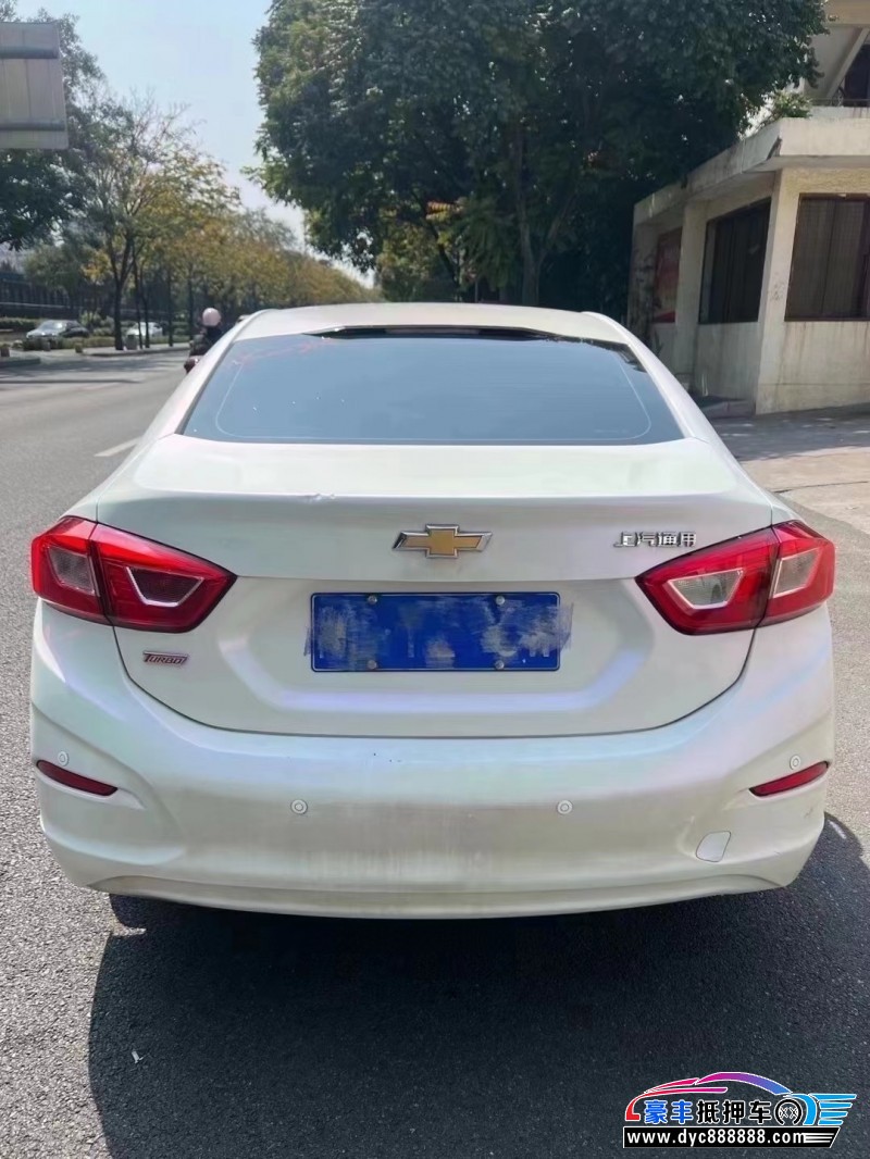 16年雪佛兰科鲁兹轿车抵押车出售