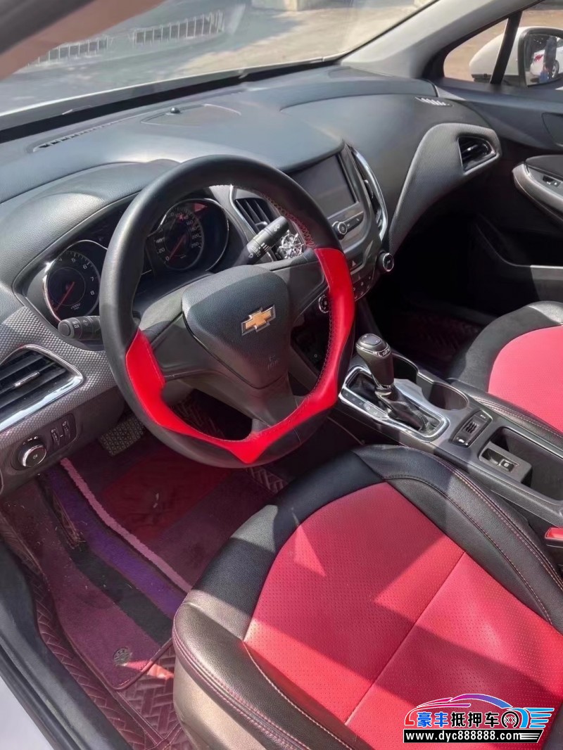 16年雪佛兰科鲁兹轿车抵押车出售