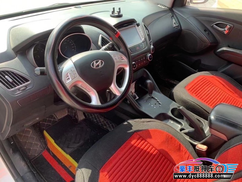 14年现代ix35SUV抵押车出售