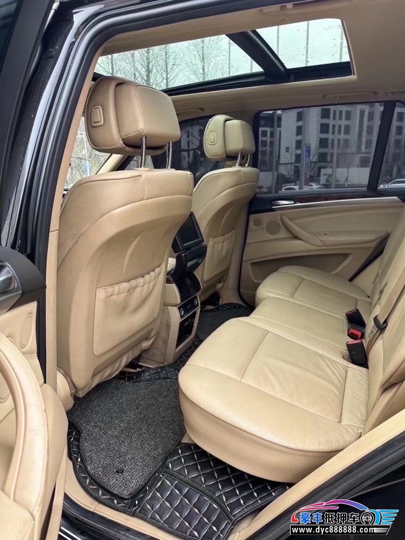 10年宝马X5SUV抵押车出售