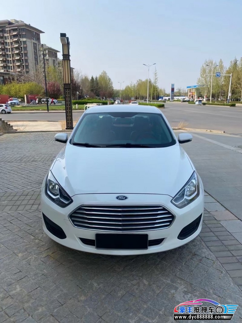 18年福特福睿斯轿车抵押车出售