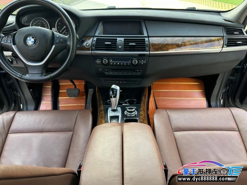 13年宝马X5轿车抵押车出售