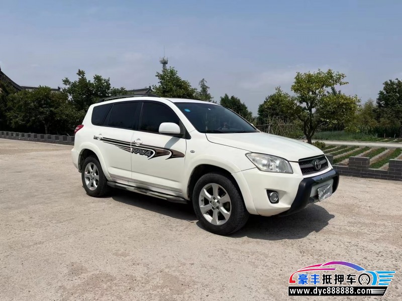 10年丰田RAV4荣放轿车抵押车出售