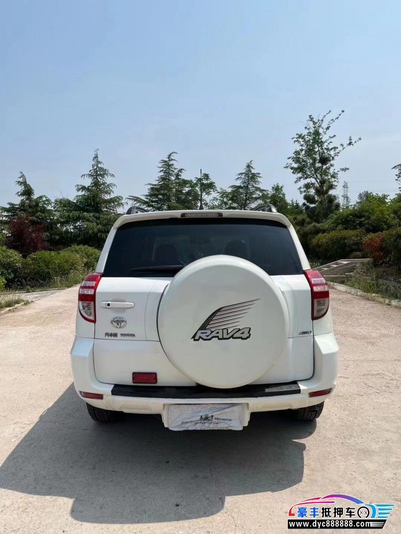 10年丰田RAV4荣放轿车抵押车出售