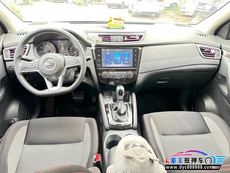 21年日产逍客轿车抵押车出售