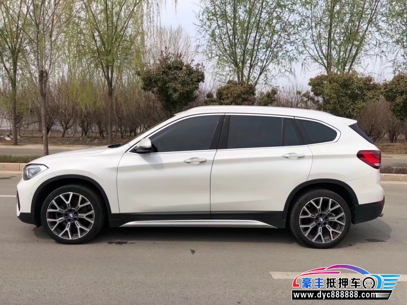 20年宝马X1轿车抵押车出售