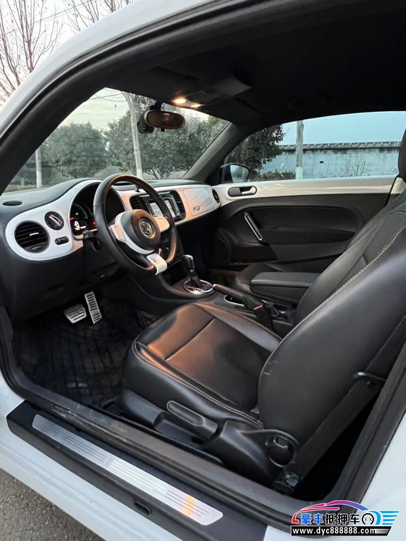 14年大众甲壳虫轿车抵押车出售