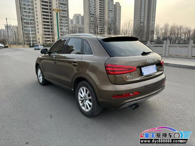 13年奥迪Q3轿车抵押车出售