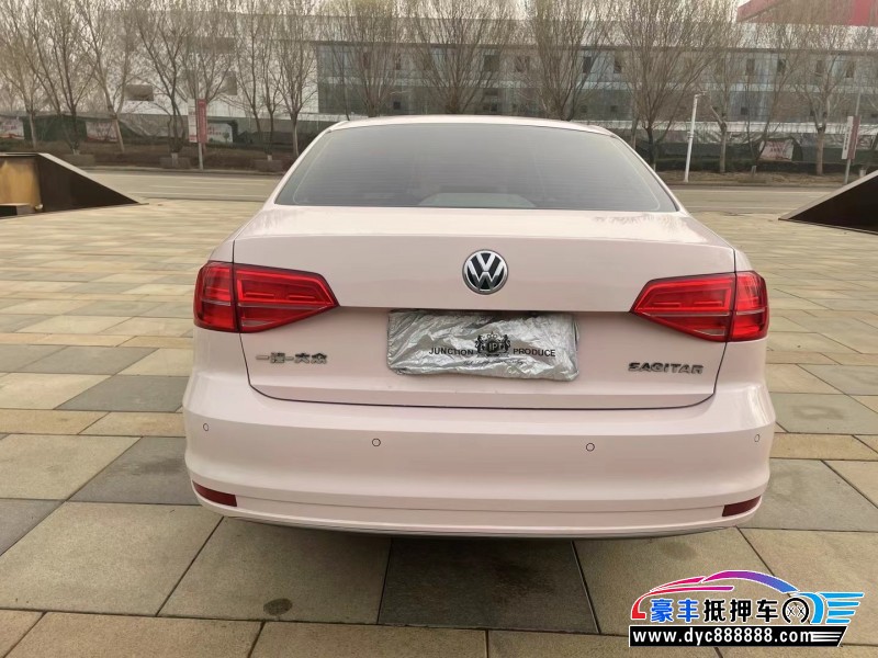 16年大众速腾轿车抵押车出售