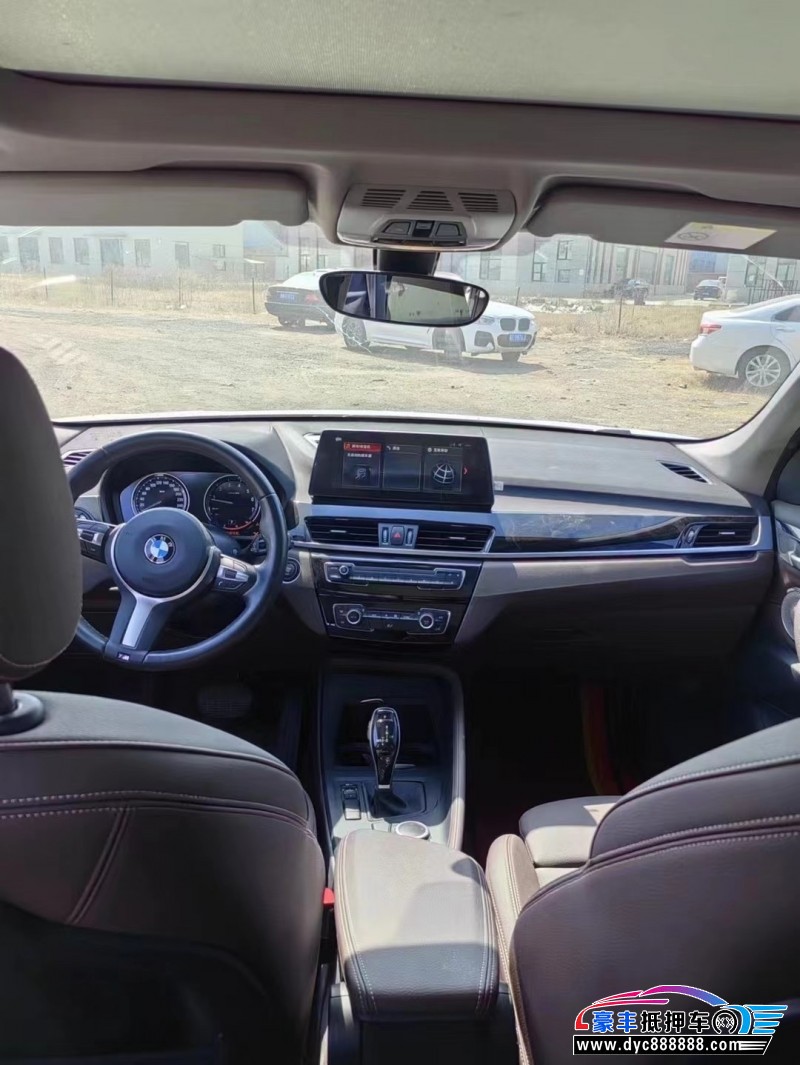 21年宝马X1轿车抵押车出售