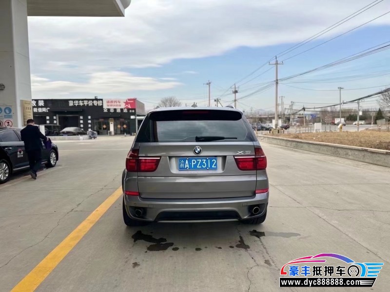 10年宝马X5轿车抵押车出售