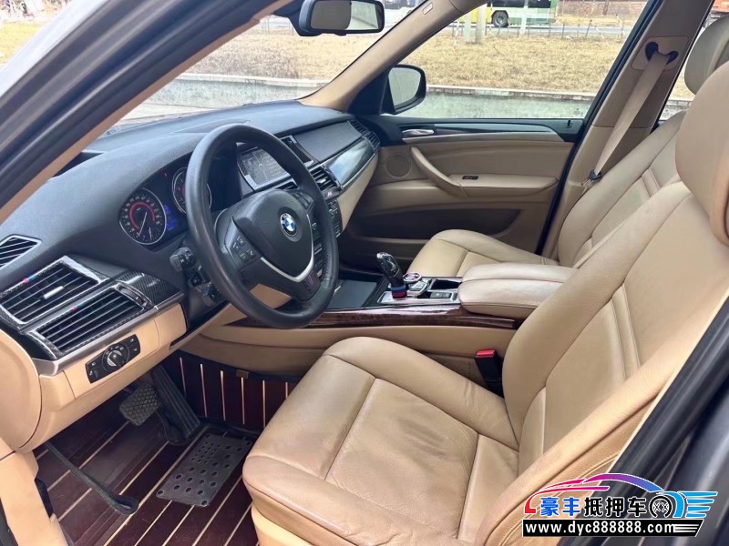 10年宝马X5轿车抵押车出售