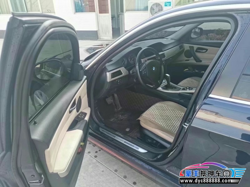 12年宝马3系轿车抵押车出售