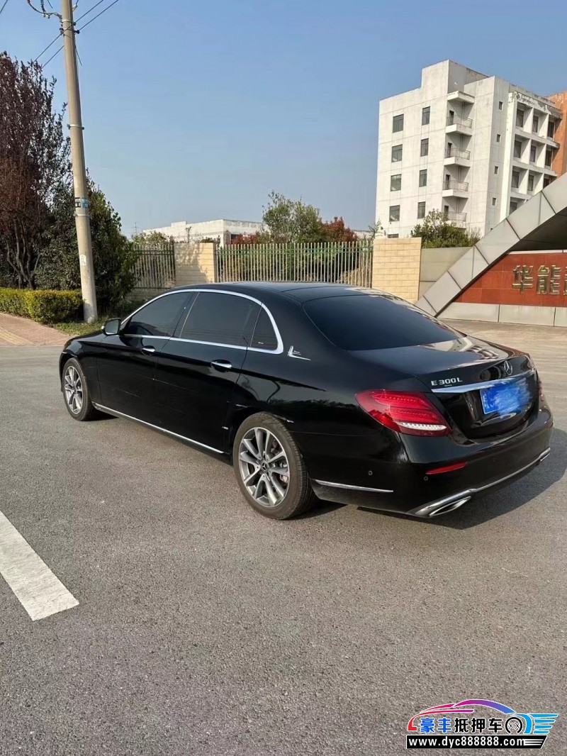 19年奔驰E轿车抵押车出售