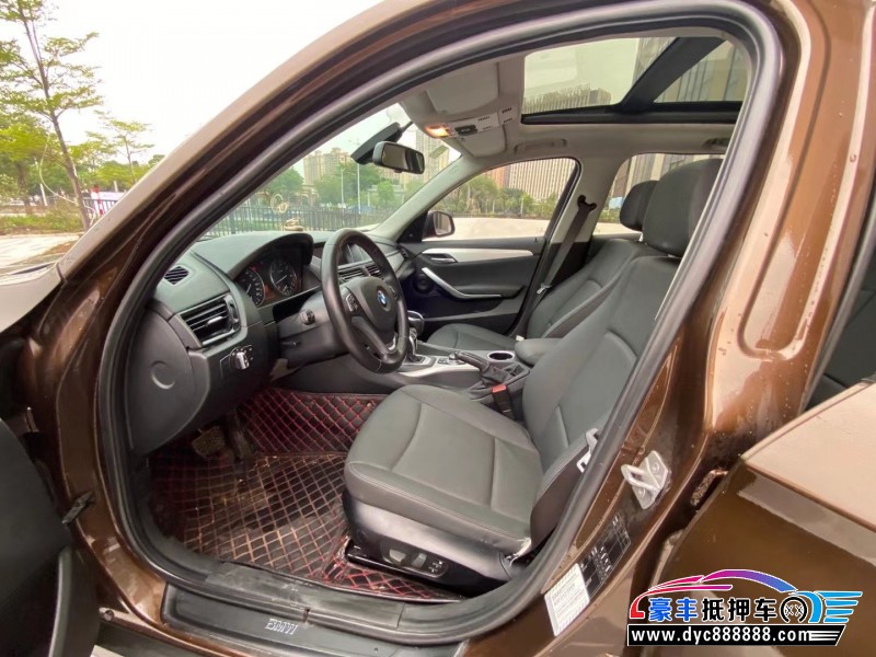 15年宝马X1轿车抵押车出售