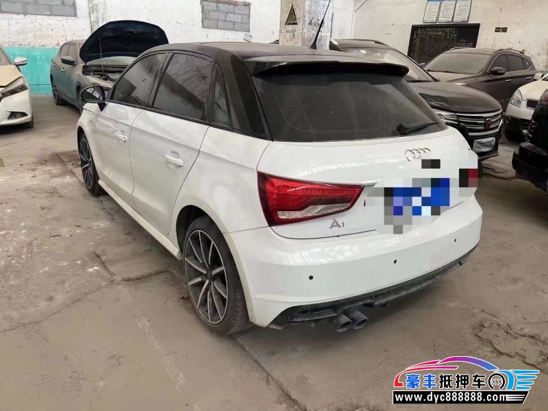 18年奥迪A1轿车抵押车出售