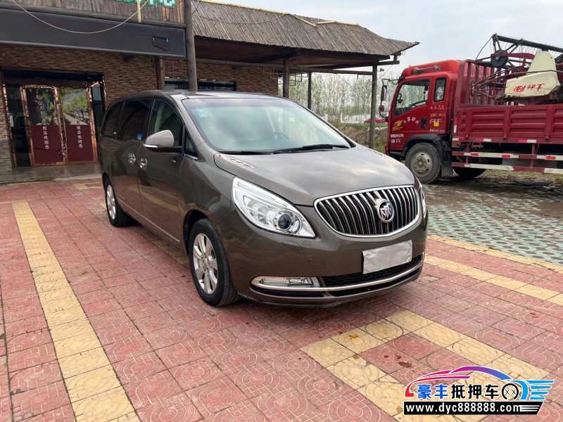 15年别克GL8轿车抵押车出售