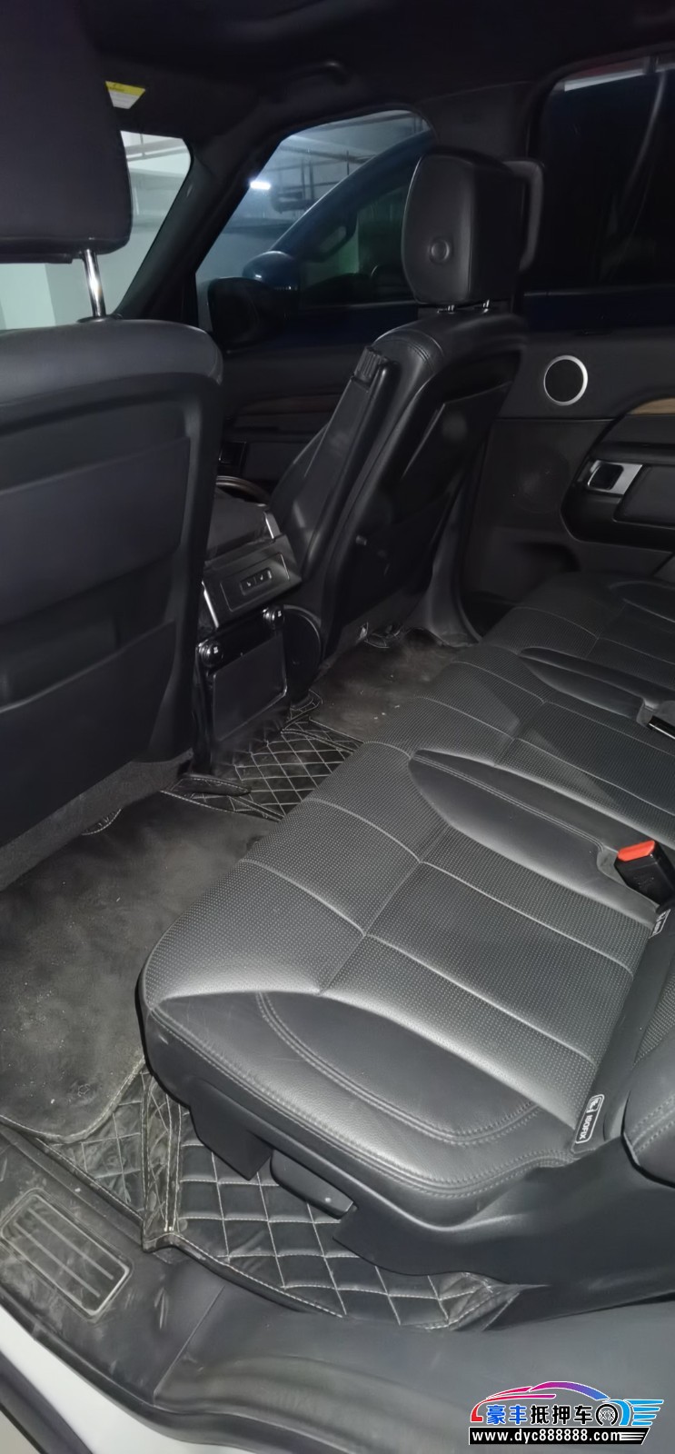 18年路虎发现5SUV抵押车出售