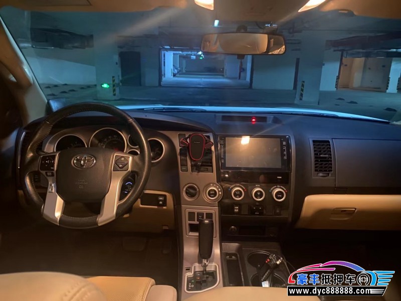 16年丰田红杉SUV抵押车出售