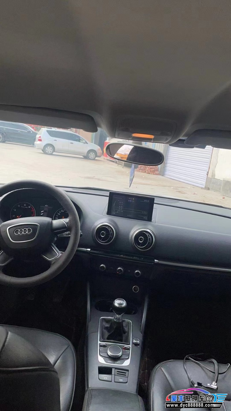 15年奥迪A3SUV抵押车出售