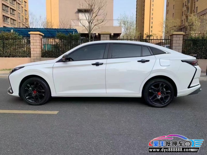 21年东风风神奕炫轿车抵押车出售