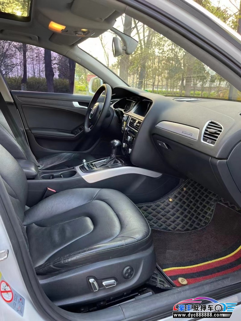 12年奥迪A4轿车抵押车出售