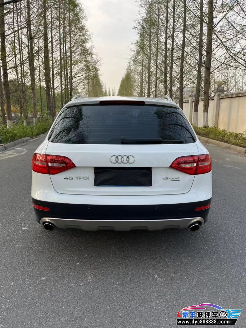 12年奥迪A4轿车抵押车出售