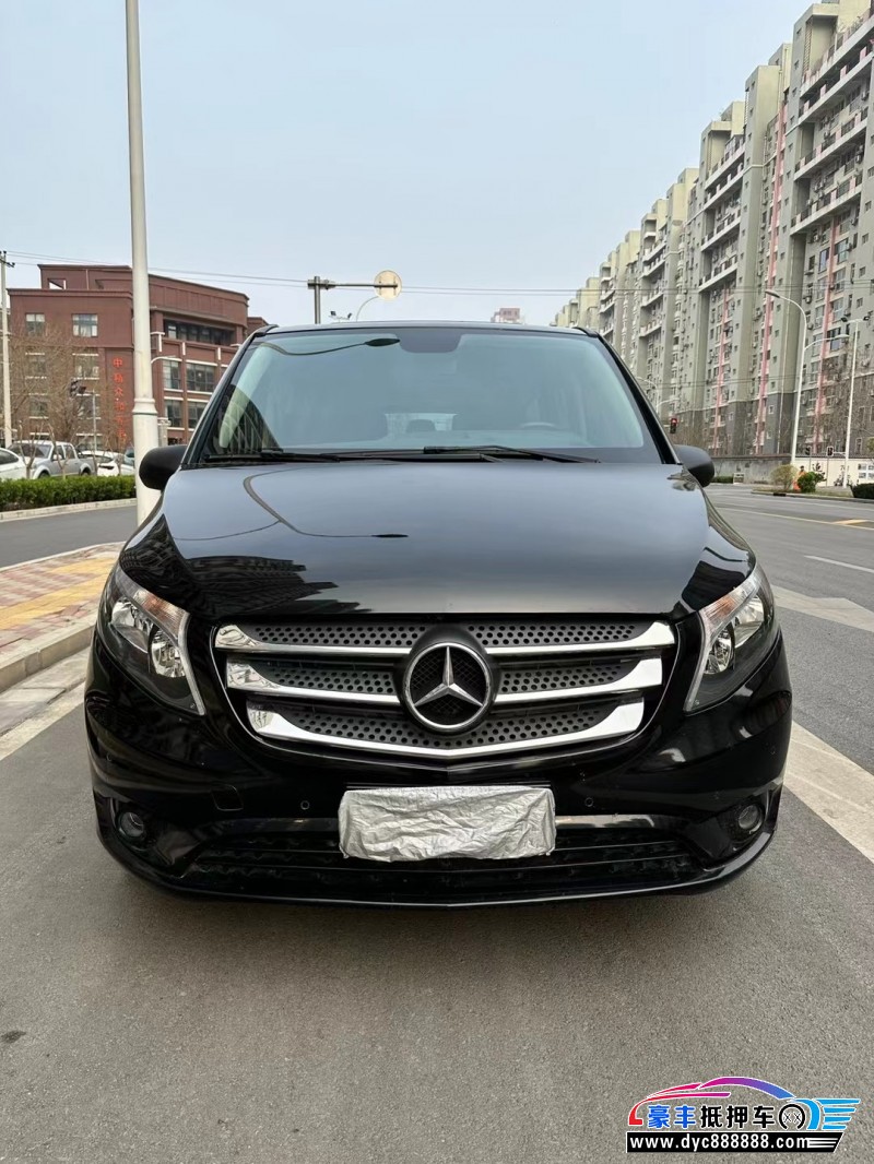 17年奔驰威霆SUV抵押车出售