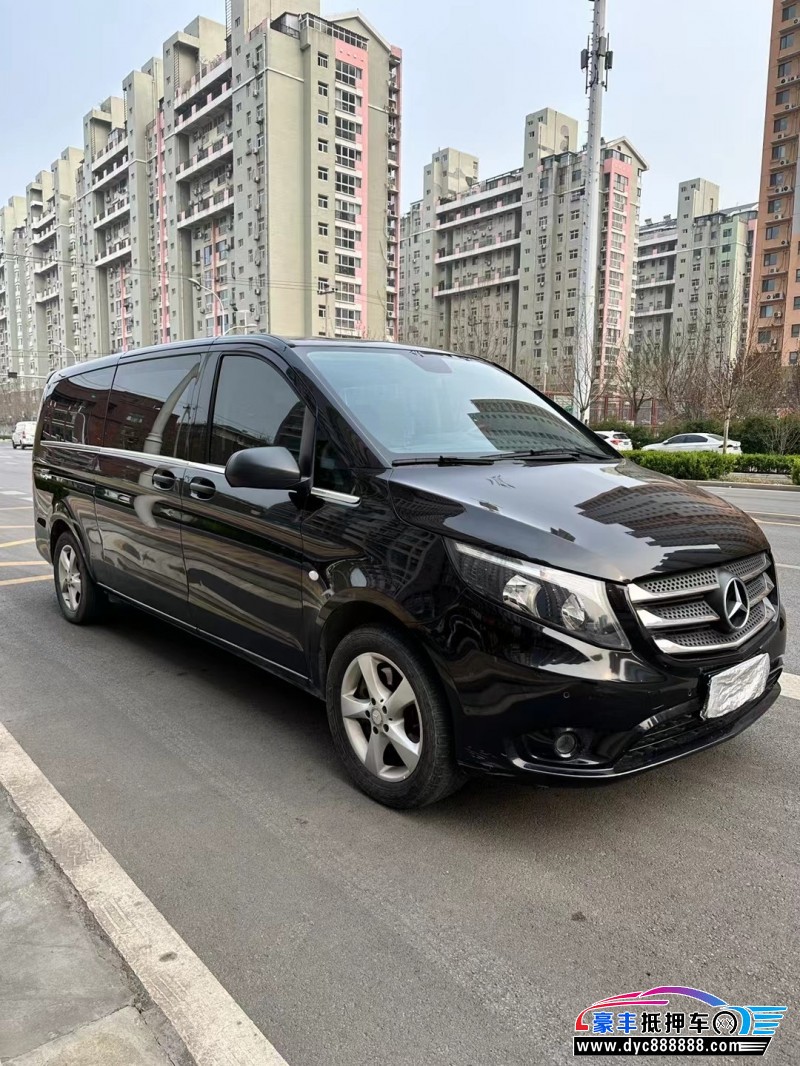 17年奔驰威霆SUV抵押车出售
