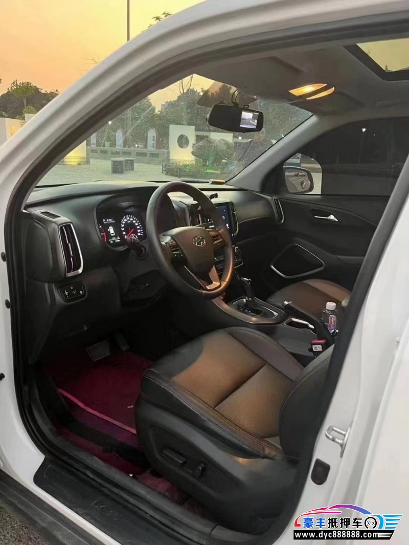 20年现代ix35SUV抵押车出售