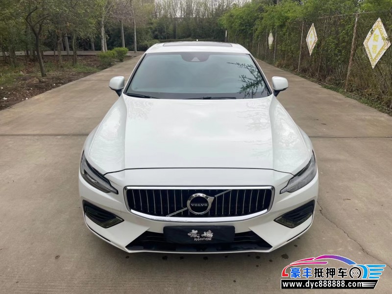 21年沃尔沃S60轿车抵押车出售