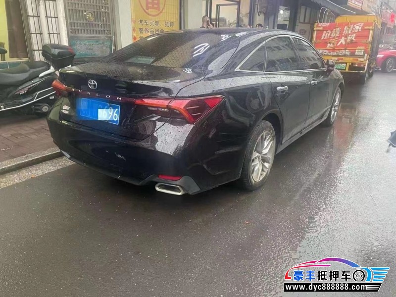 21年丰田亚洲龙轿车抵押车出售