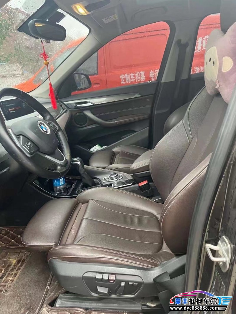 18年宝马X1SUV抵押车出售