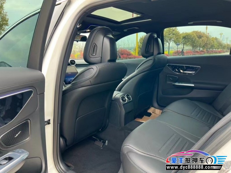 23年奔驰C轿车抵押车出售