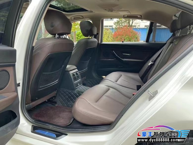 19年宝马3系轿车抵押车出售