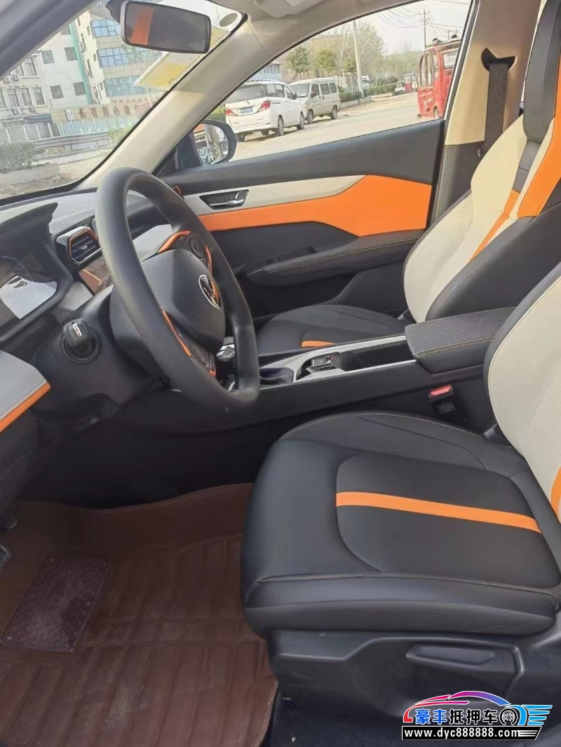 23年东风风神奕炫轿车抵押车出售