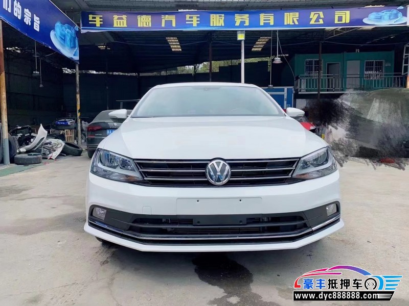 19年大众速腾轿车抵押车出售