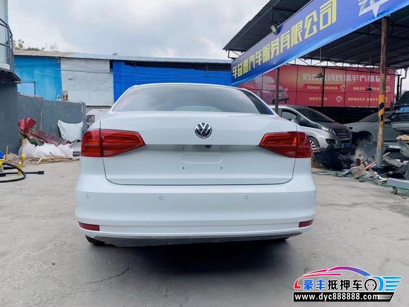 19年大众速腾轿车抵押车出售