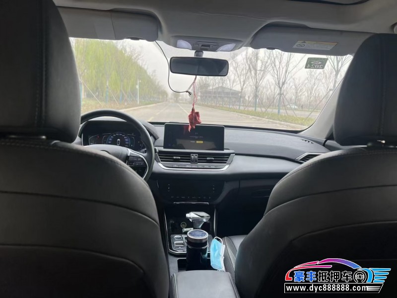 20年东风风神奕炫轿车抵押车出售