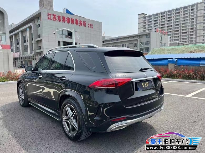 20年奔驰GLE轿车抵押车出售
