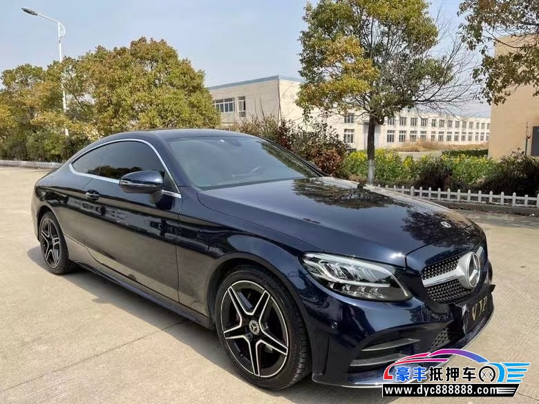 21年奔驰C轿车抵押车出售