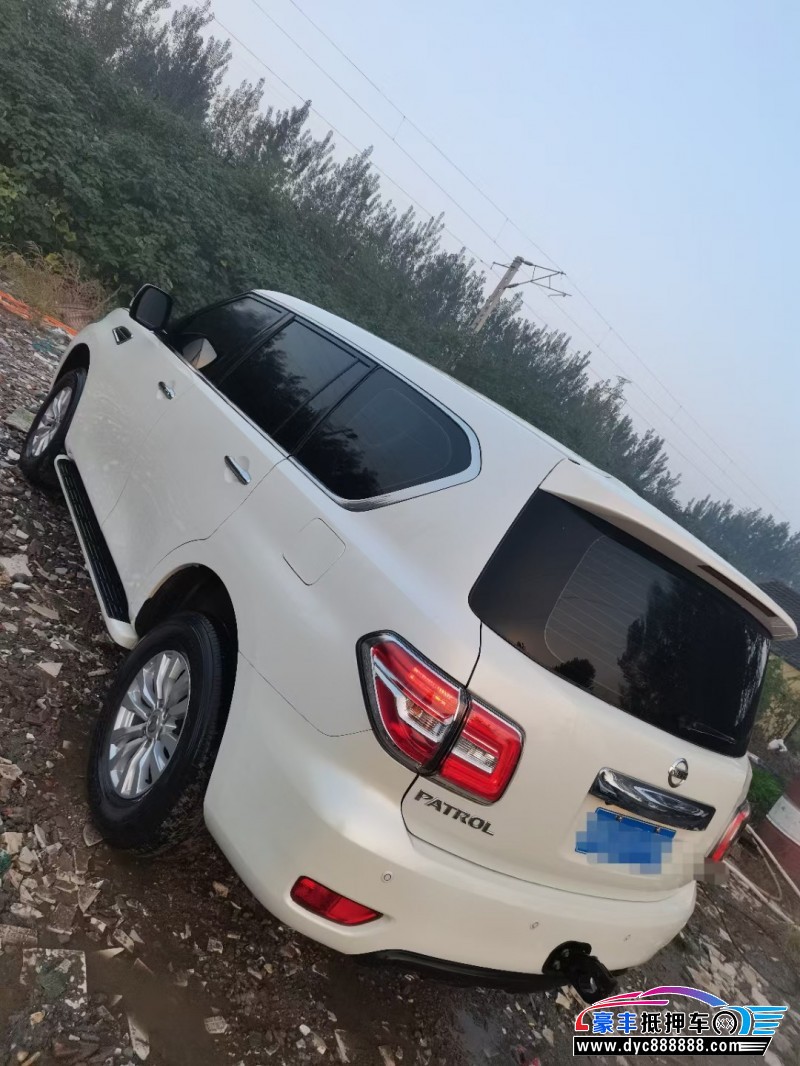 18年日产途乐轿车抵押车出售